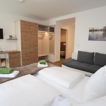 Hotel & Fruehstueckspension Raabtal フェルトバッハ エクステリア 写真